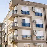 Διαμέρισμα Stylish Flat In