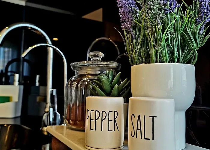 Apartman Stylish Flat In